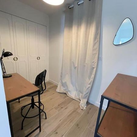 Appartement Proche Stade/Eurexpo Decines-Charpieu Bagian luar foto